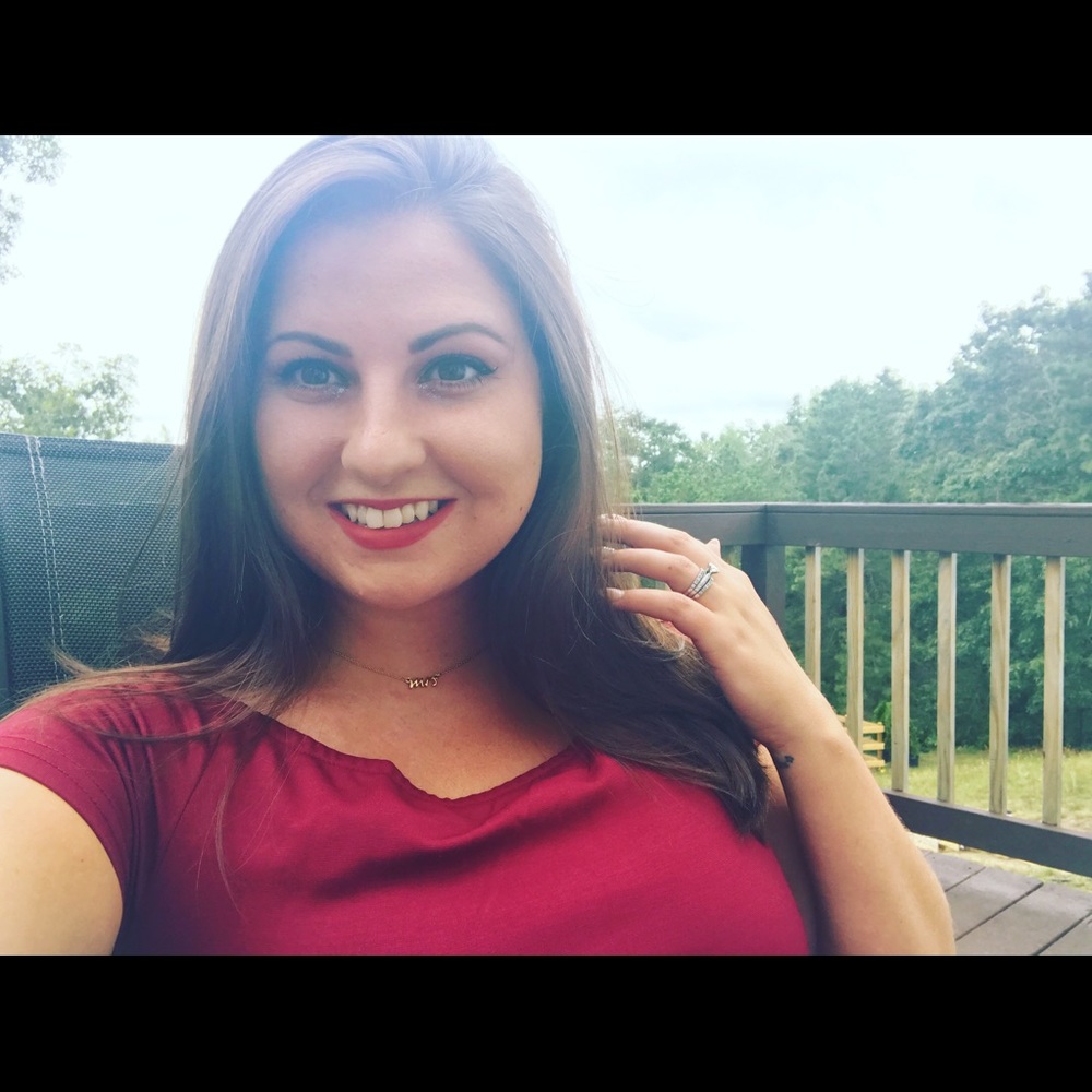 Meet your Posher, Stephanie